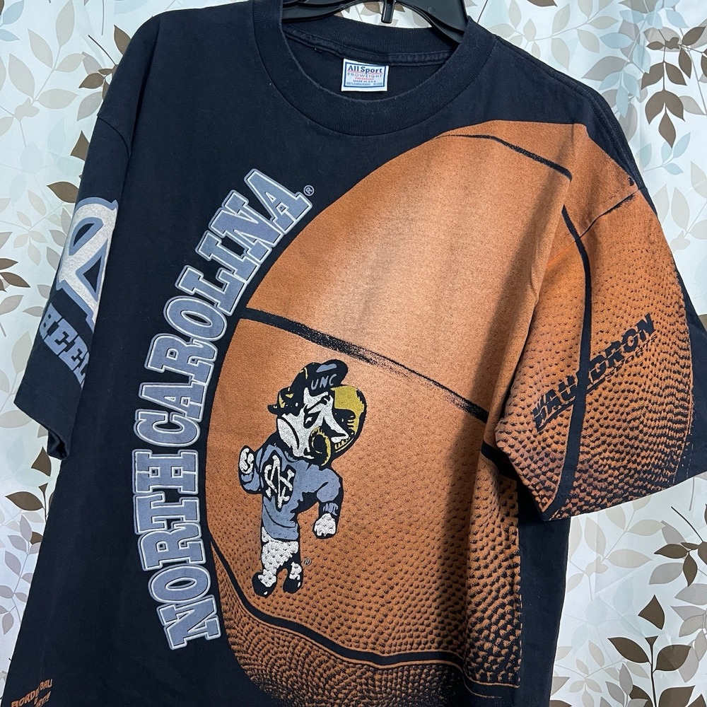 Vintage Wauldron North Carolina Tar Heels T Shirt Mens XL 90s Single Stitch AOP